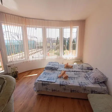 атес Guest house