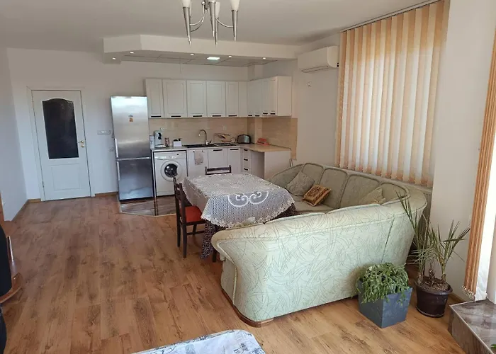 атес Affittacamere 3*